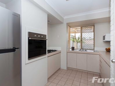 25 Quinns Road, Quinns Rocks WA 6030