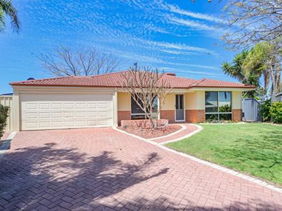 5 SHENE COURT, Carramar WA 6031