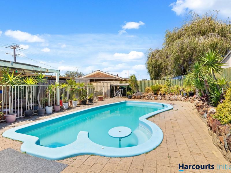 18 Nanovich Avenue, Girrawheen