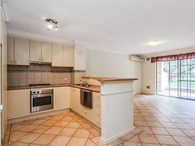 2/125 Wellington St, East Perth WA 6004