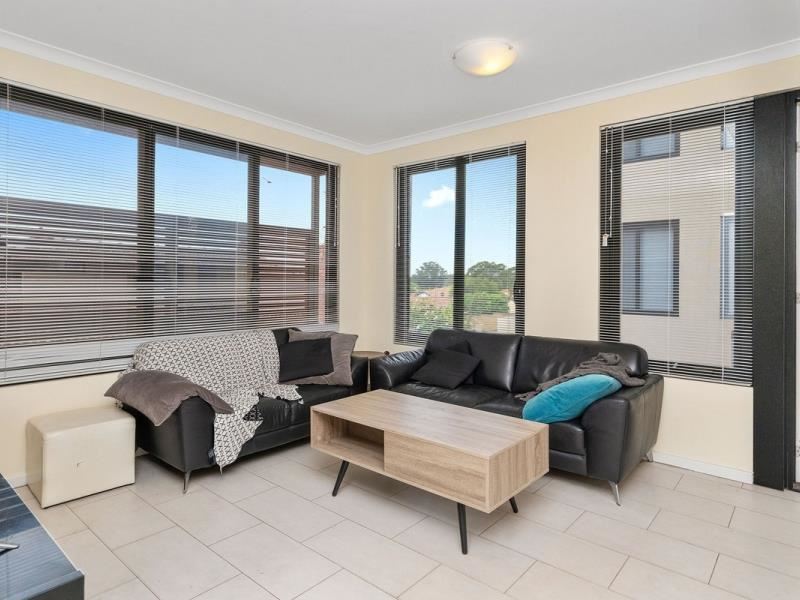 4/287 Walcott Street, North Perth