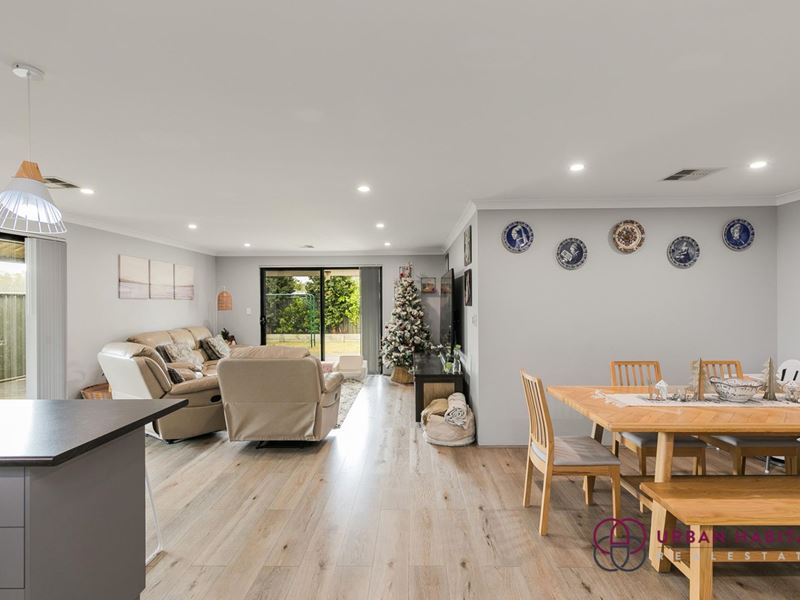 147 Dalrymple Drive, Leda
