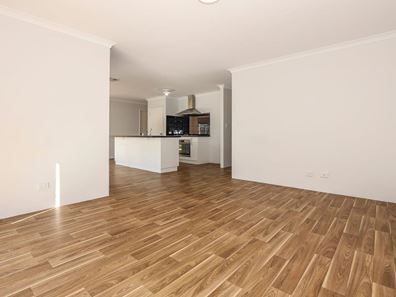 3 Lomond Way, Seville Grove WA 6112