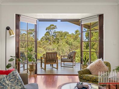7 Watson Street, Bassendean WA 6054