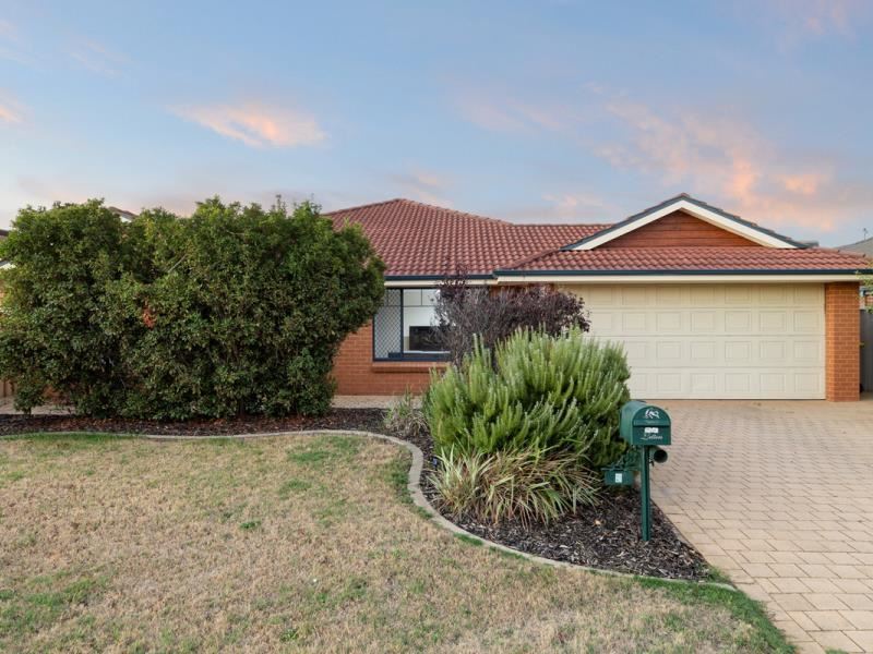 3 Pindana Way, Port Kennedy WA 6172