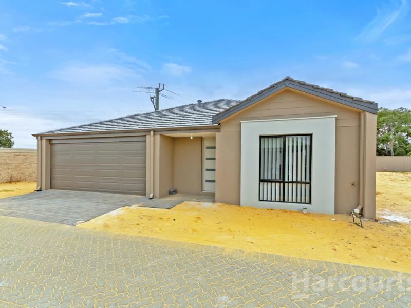 8 Campo Lane, Sinagra