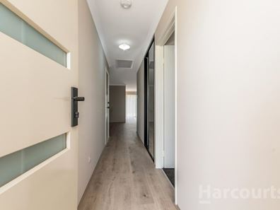 8 Campo Lane, Sinagra WA 6065