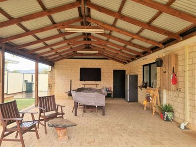5 Ego Creek Loop, Waggrakine WA 6530