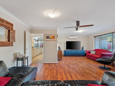 49 Dollis Way, Kingsley WA 6026