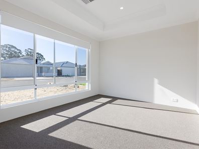 60 Dynasty Way, Forrestdale WA 6112