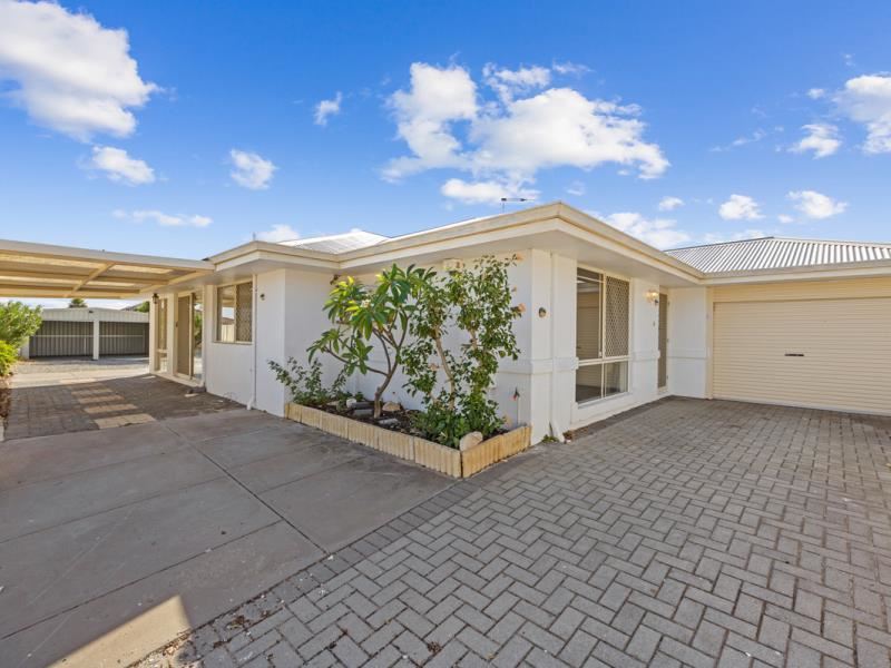 22 Mayflower Close, Port Kennedy WA 6172