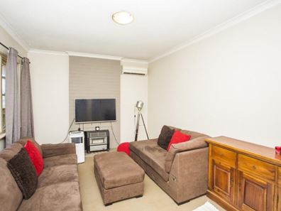9 Stroughton Road, Westminster WA 6061