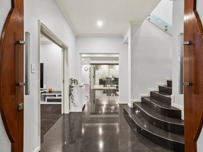 28 Topsail Loop, Alkimos WA 6038