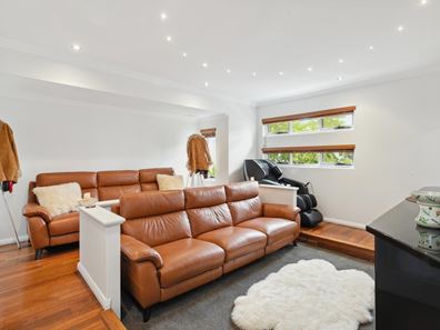12 TENERIFE BOULEVARD, Hillarys WA 6025