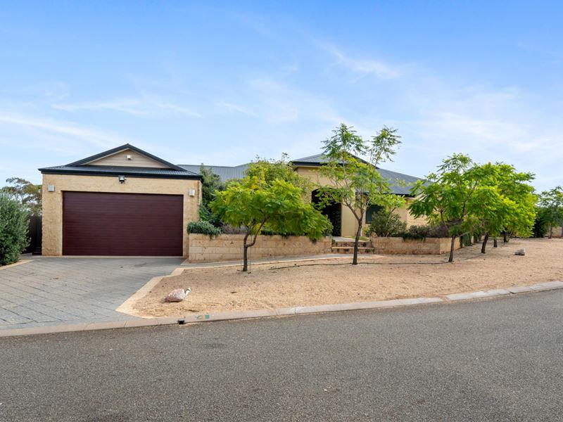 4 The Knoll, Somerville WA 6430