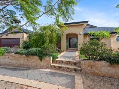 4 The Knoll, Somerville WA 6430