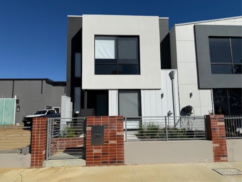 34 Horeshore Prom, Cockburn Central