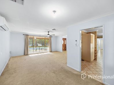8 Marine Drive, Leschenault WA 6233