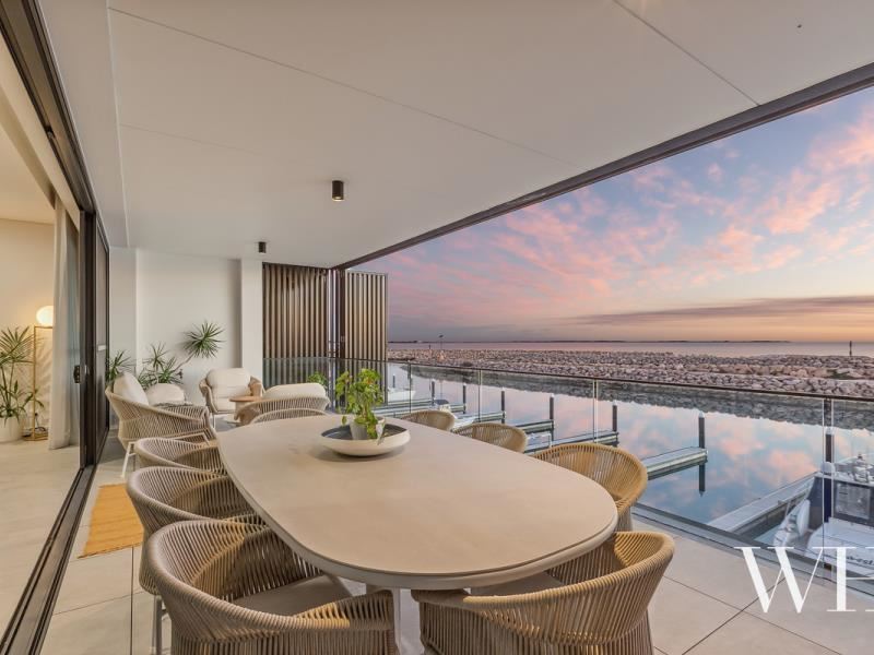 56 Maraboo Loop, North Coogee WA 6163