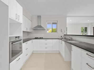 102/71 Ruislip Street, Wembley WA 6014