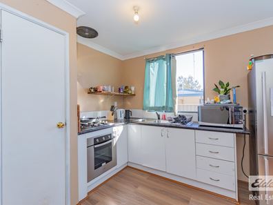 19 Burges Street, Meckering WA 6405