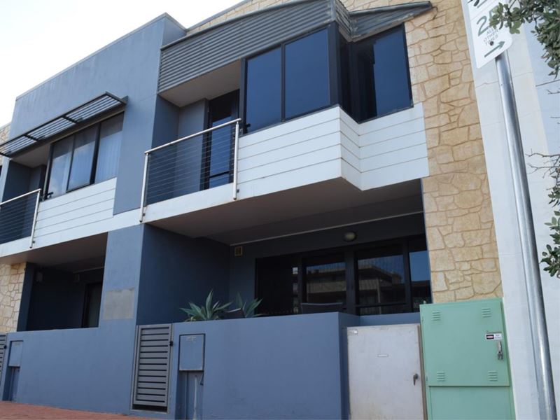 4/9 Wiebbe Hayes Lane, Geraldton WA 6530