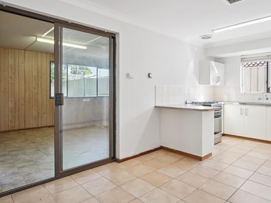 7 Redgum Avenue, Bellevue WA 6056