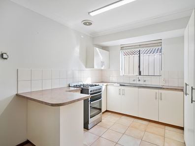 7 Redgum Avenue, Bellevue WA 6056