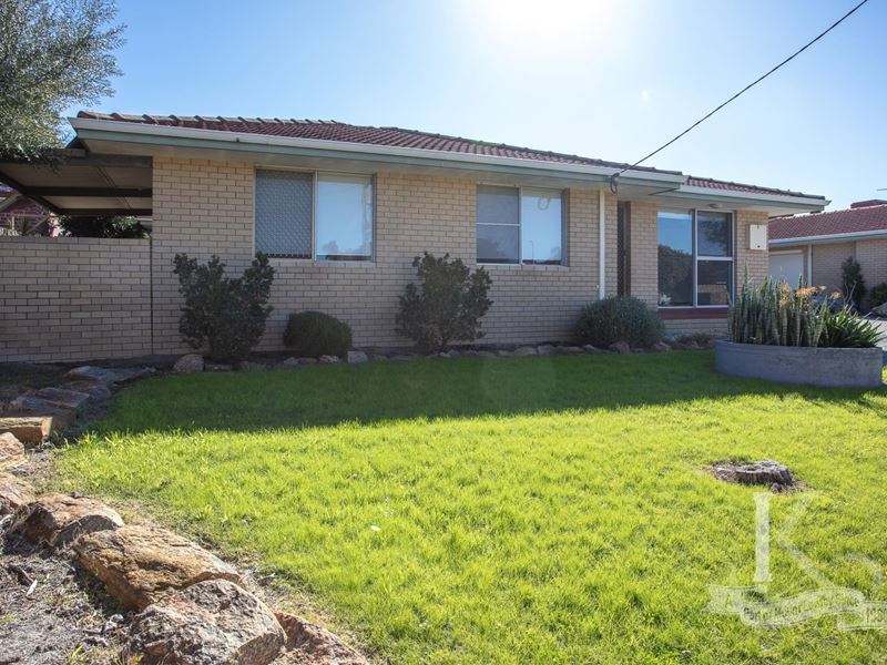 1/201 Royal Street, Yokine WA 6060