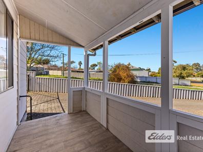 16 Fawdon Way, Collie WA 6225
