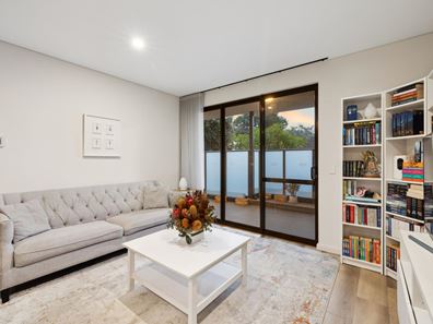 1/3 Dongara Street, Innaloo WA 6018