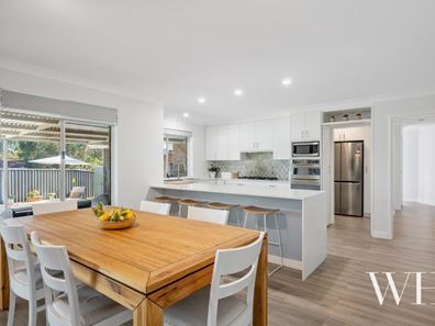 4 Passey Place, Kardinya WA 6163