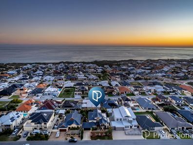 10 Emperor Way, Yanchep WA 6035