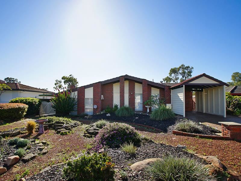 20 Bow Street, Wilson WA 6107