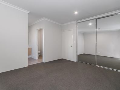 33 Composure Way, Southern River WA 6110