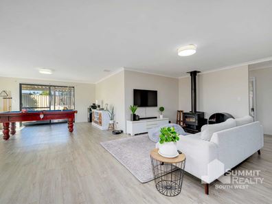 32 Nepean Turn, Millbridge WA 6232