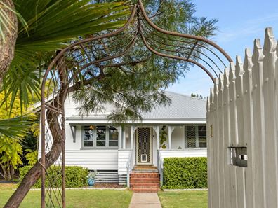 1 Adelphi Street, Bayswater WA 6053