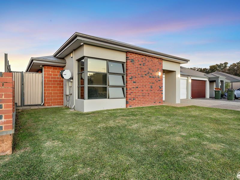 6 Buttress Street, Whitby WA 6123
