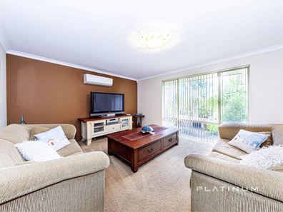 7 Essex Court, Quinns Rocks WA 6030