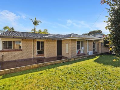 4 Oriana Street, Belmont WA 6104