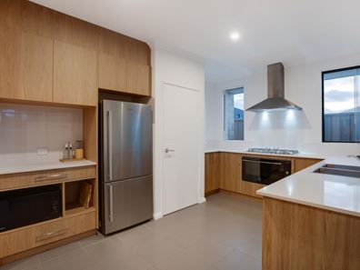 46 The Rise, Gwelup WA 6018