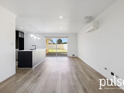9/4 Hopkinson Way, Wilson WA 6107