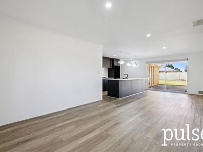 9/4 Hopkinson Way, Wilson WA 6107