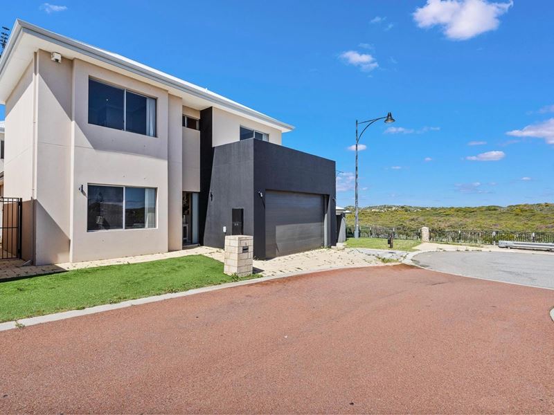 3 Montebello Boulevard, Two Rocks WA 6037