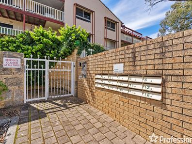 17/15 Pudney Place, Orelia WA 6167