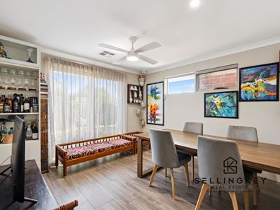 16 Daffodil Road, Canning Vale WA 6155