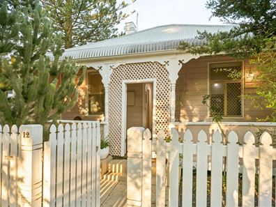 12 Onslow Street, Fremantle WA 6160