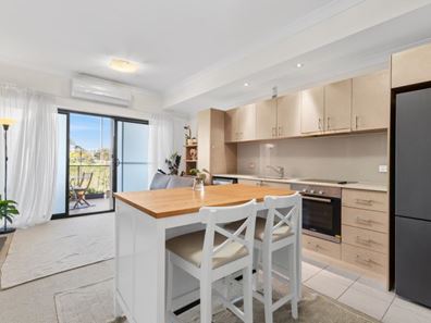 18/2 Molloy Promenade, Joondalup WA 6027