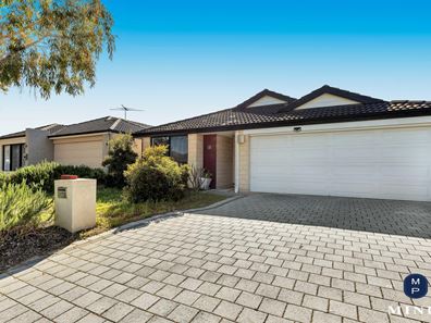 20 Blacksmith Street, Queens Park WA 6107