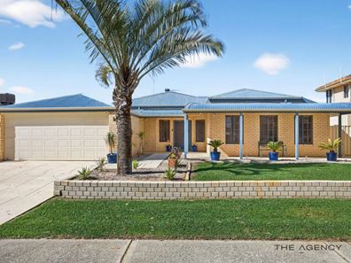 32 Cedar Way, Forrestfield WA 6058